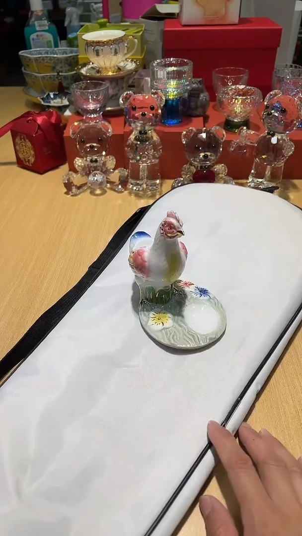 瓷片碗碟好物一件不留@@1