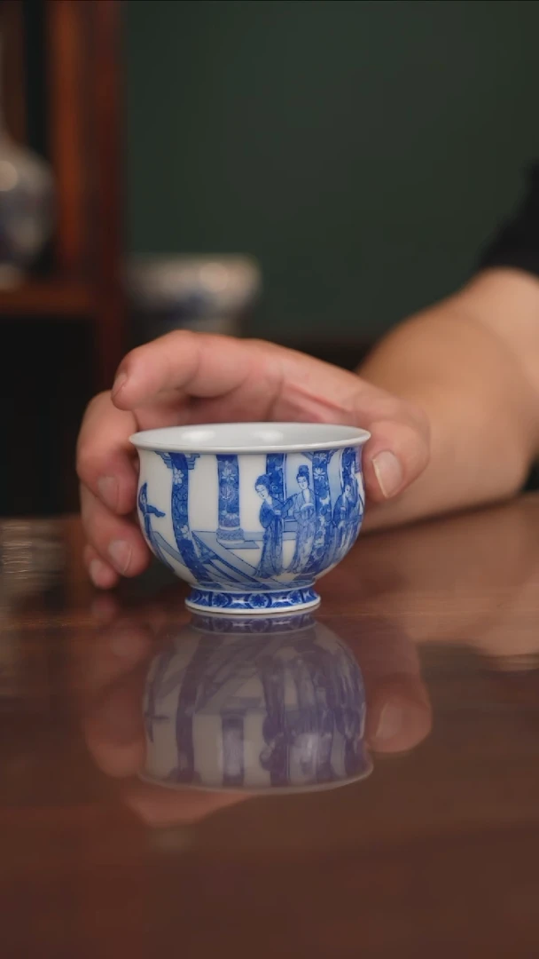 晓竹窑青花人物主人杯