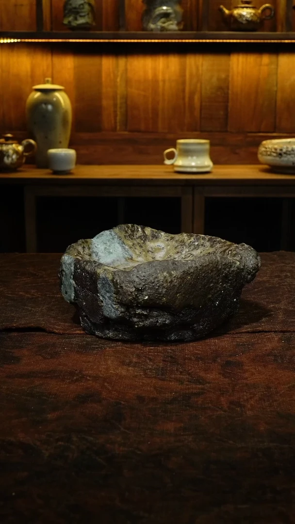 异形手捏柴烧壶承