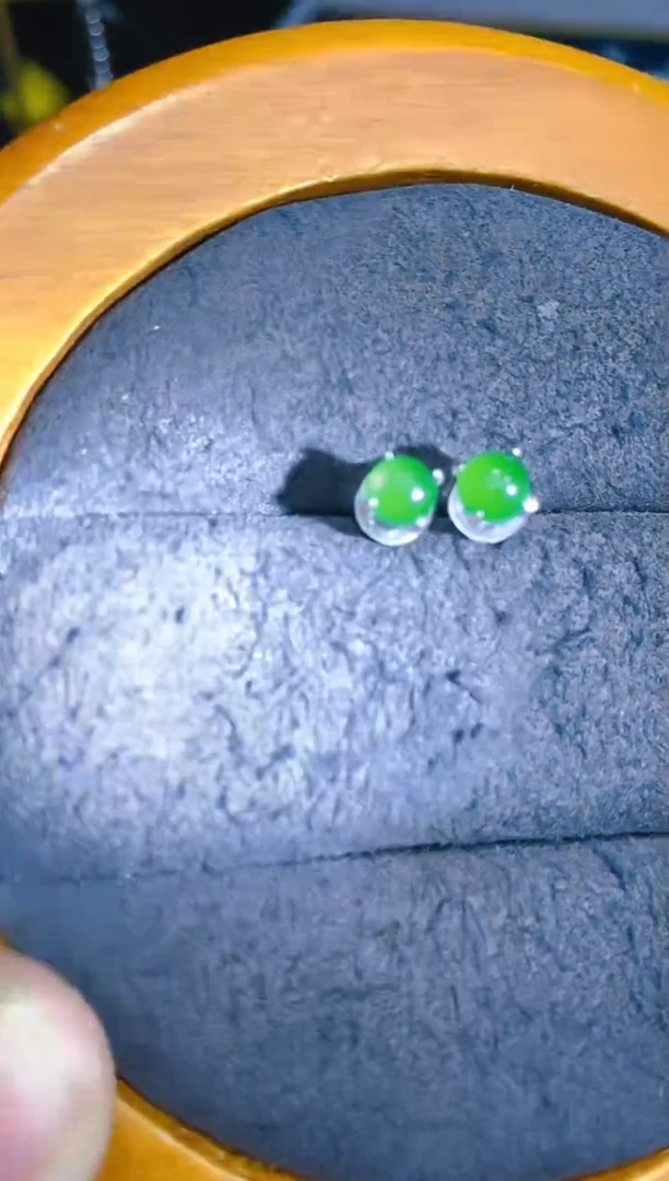 【闪购商品】翡翠颈饰银S925镶嵌1多样性发货（只发一件）