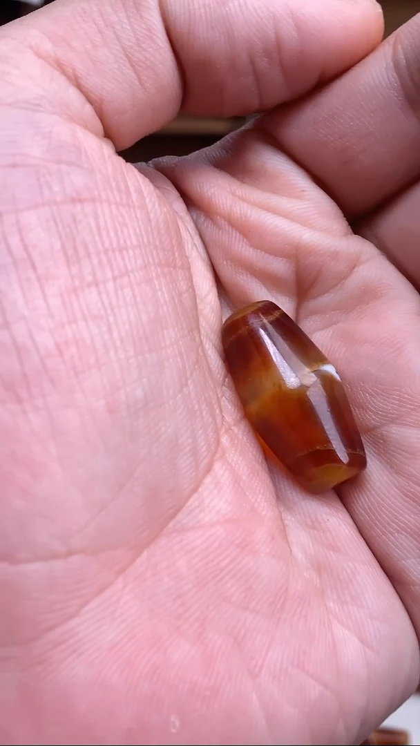 未镶嵌玛瑙/玉髓珠宝奇石1