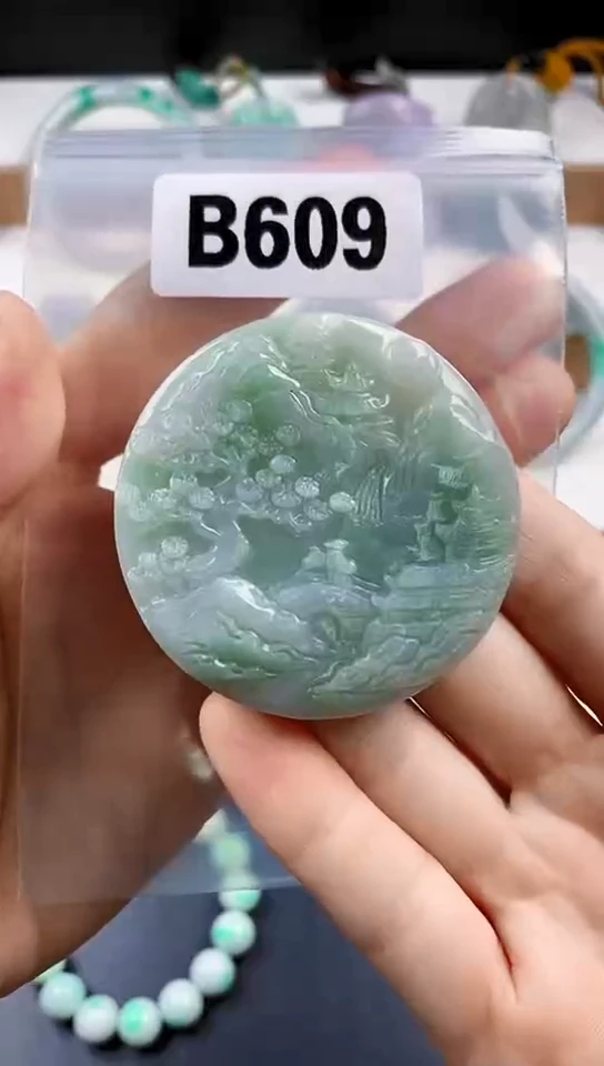 颈饰未镶嵌翡翠天然翡翠吊坠挂件