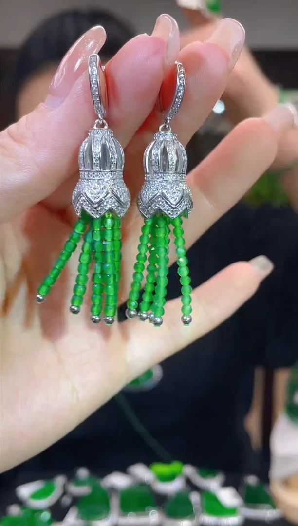 【闪购商品】翡翠耳饰未镶嵌多样性发其一