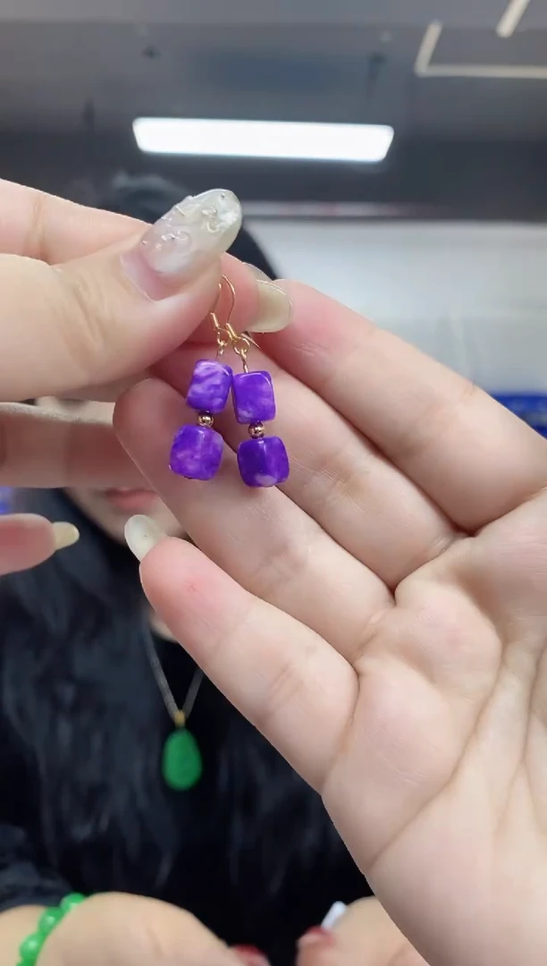 【闪购商品】苏纪石（舒俱来）耳饰未镶嵌多样性发其一颜色微差