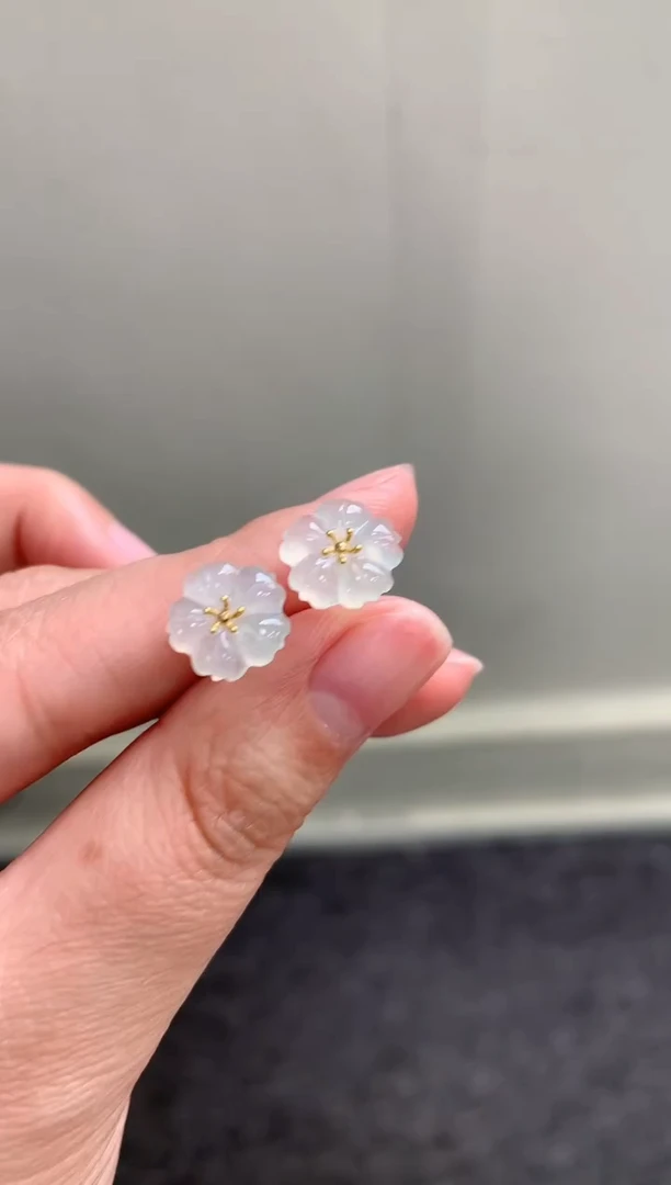 18K金镶嵌翡翠耳饰43