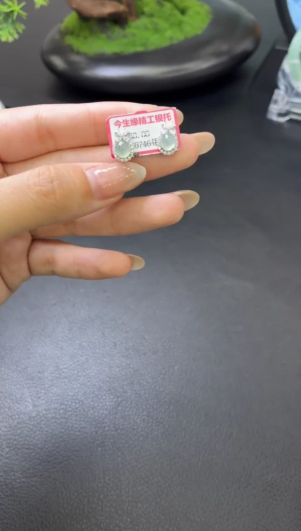 翡翠银S925镶嵌耳饰耳饰