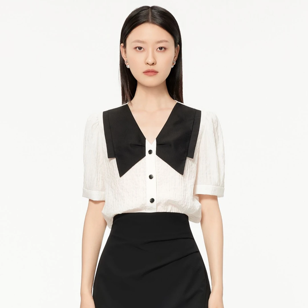 飘蕾夏季新款时尚简约百搭黑白撞色肌理感短袖衬衫PK5209202