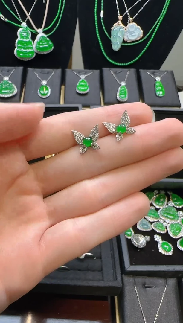 翡翠银S925镶嵌耳饰蝴蝶耳钉