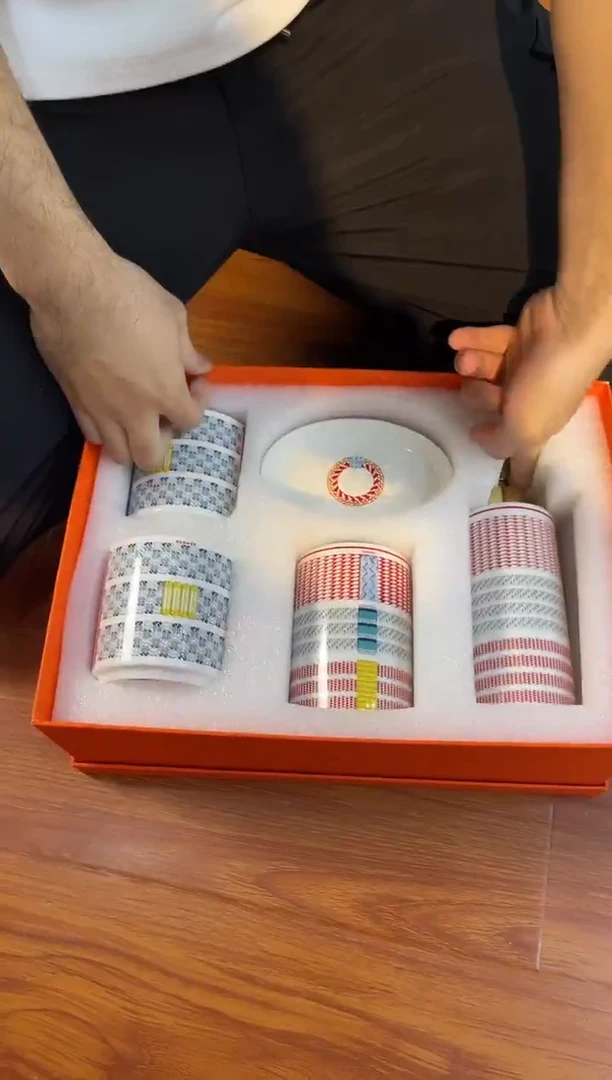 杯鸿辉家品牌瓷器，京东包邮！