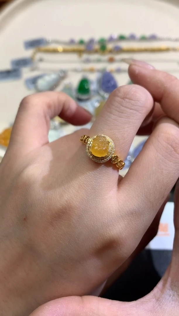 18K金镶嵌戒指翡翠E142|多样性发货一件|3980