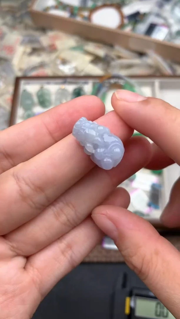 未镶嵌挂件翡翠一