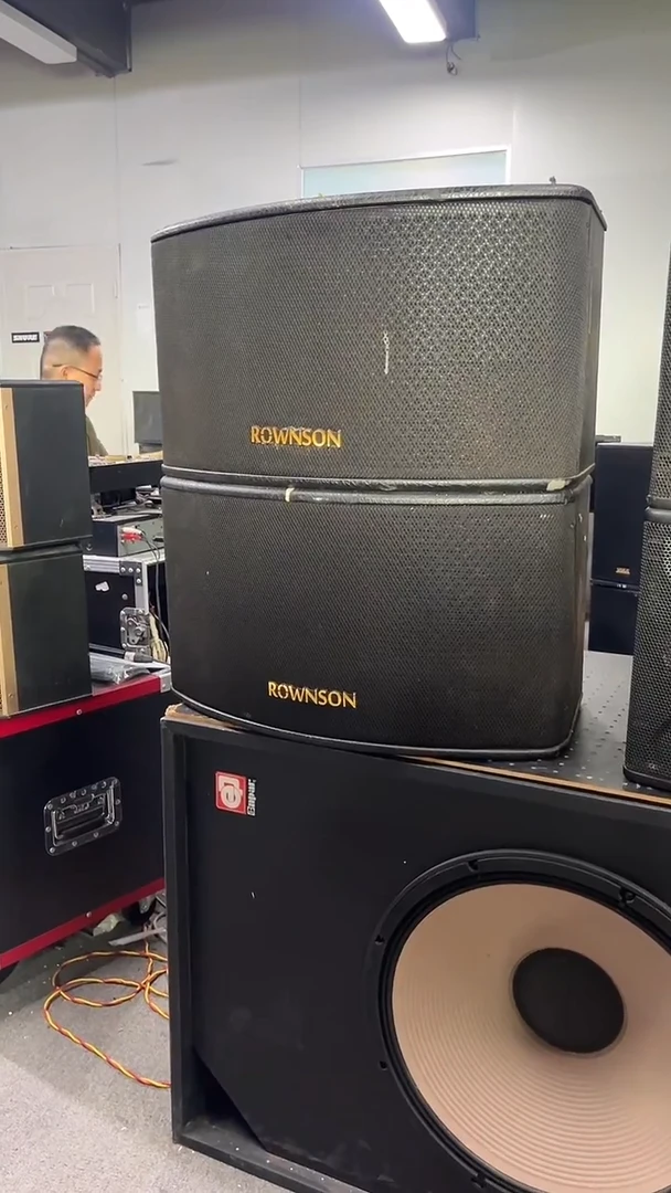 不包邮 10寸卡包音响  KTV音箱一对   运费到付