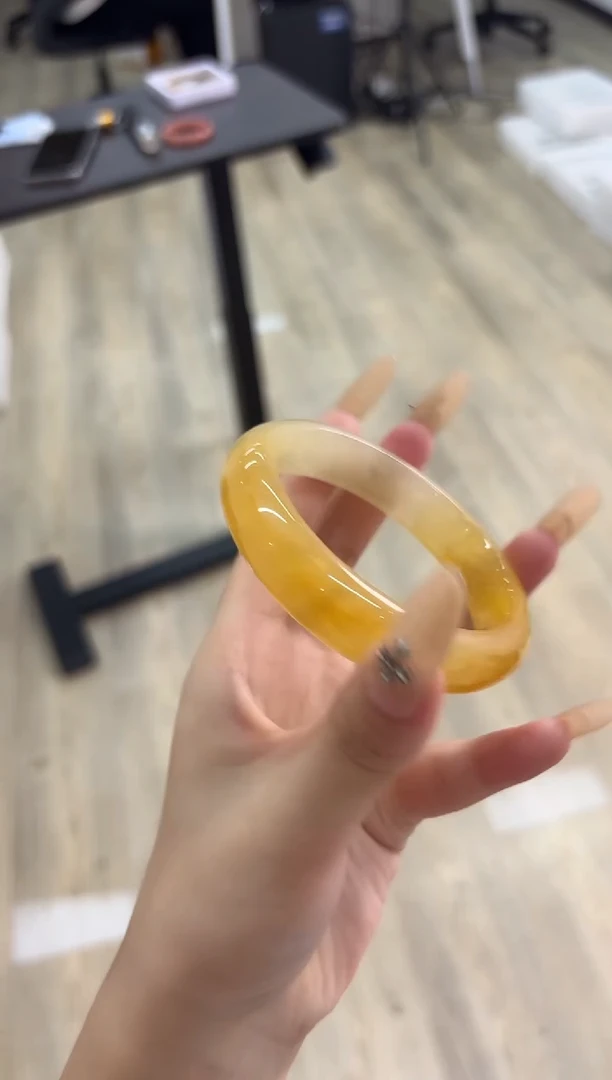 未镶嵌手镯石英质玉47-59HU