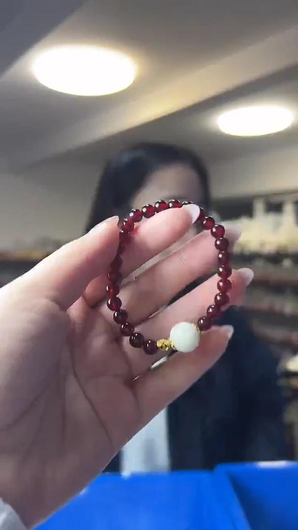 裸石血珀未镶嵌（多样性发一件）