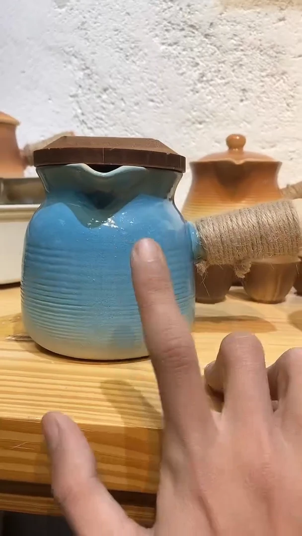 【闪购商品】800ml蓝色月牙罐罐壶+木盖