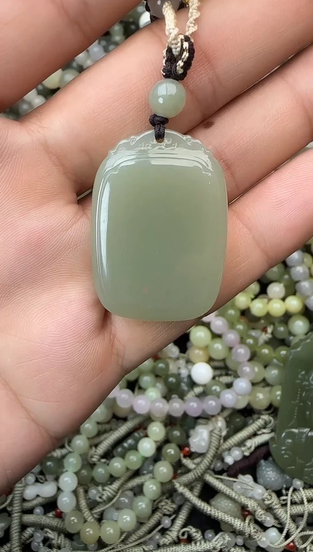 颈饰未镶嵌和田玉拍一发一