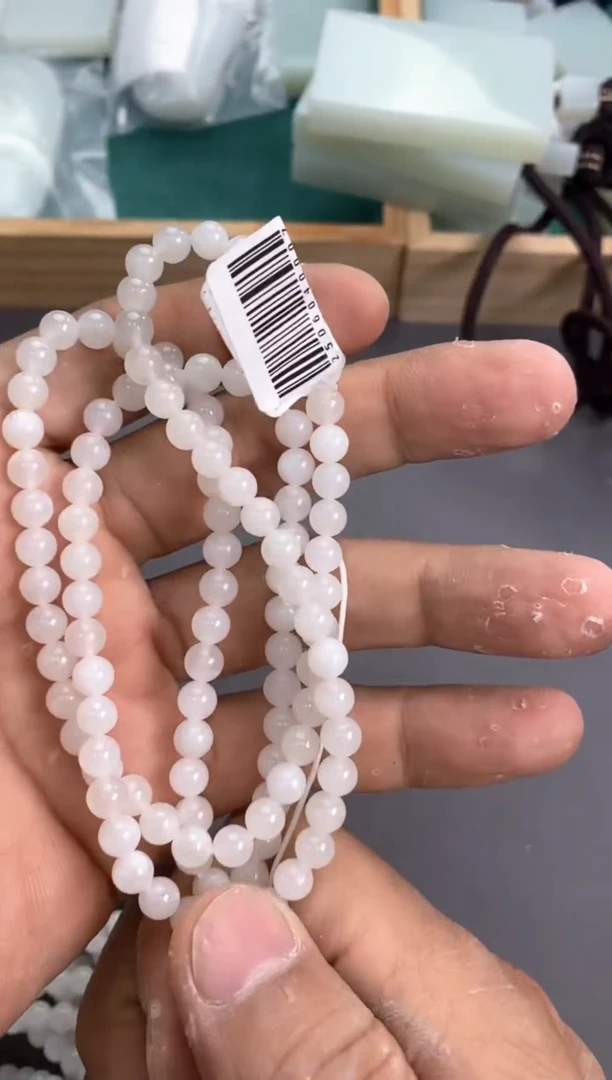 和田玉未镶嵌颈饰链子卡6