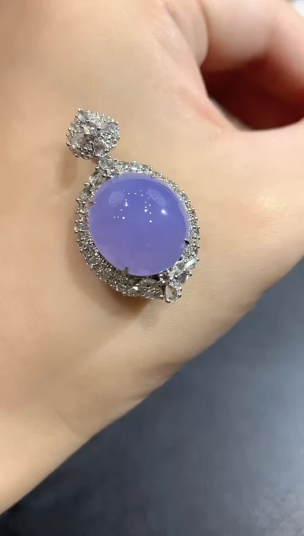 颈饰18K金镶嵌翡翠66-吊坠