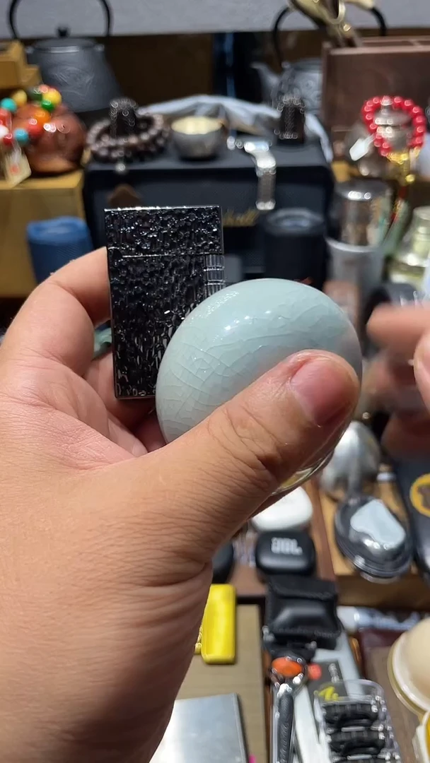 瓷片闪购商品 如图所示