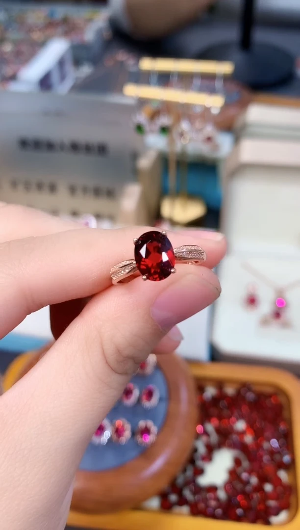 【闪购商品】石榴石戒指银S925镶嵌天然