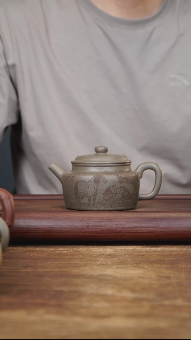 茶壶紫砂290ml JMZ刻绘全手德钟 青段