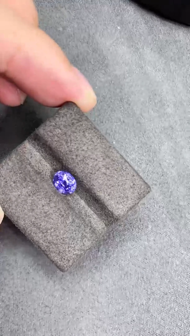 裸石彩色蓝宝石...1.12ct xz