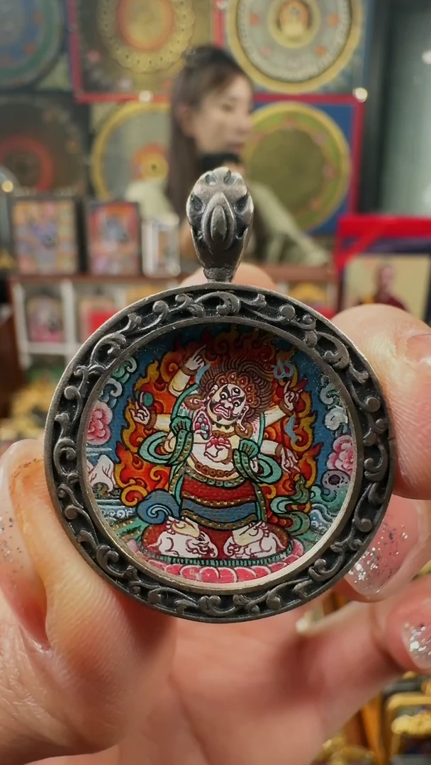 吊坠壹善缘城手绘唐卡白六臂