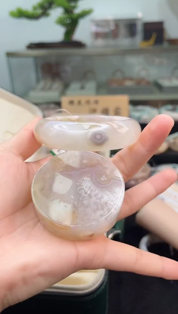 未镶嵌手镯石英质玉56圈口（赠品镯心）3648446