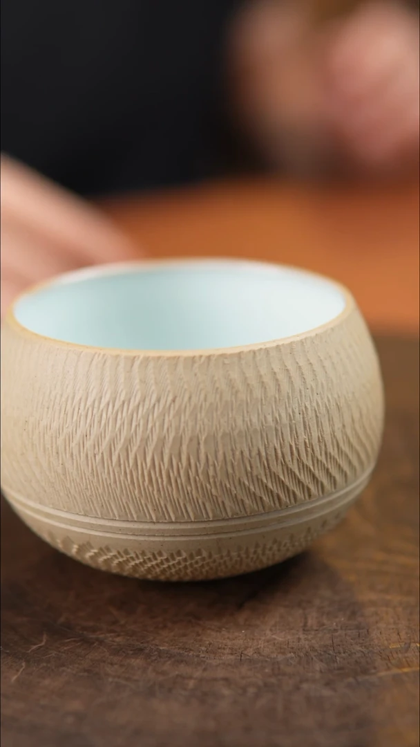 汝瓷 跳刀月白杯