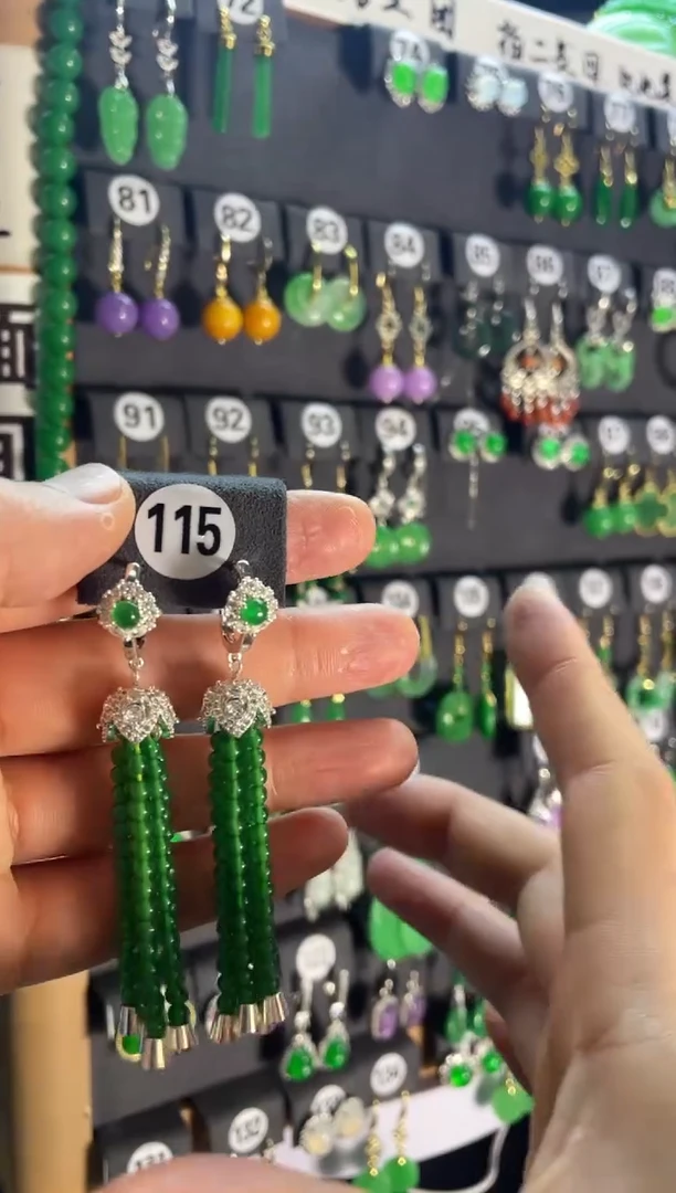 【闪购商品】翡翠耳饰银S925镶嵌115.....