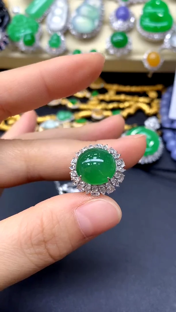 18K金镶嵌戒指翡翠362-中国好珍宝