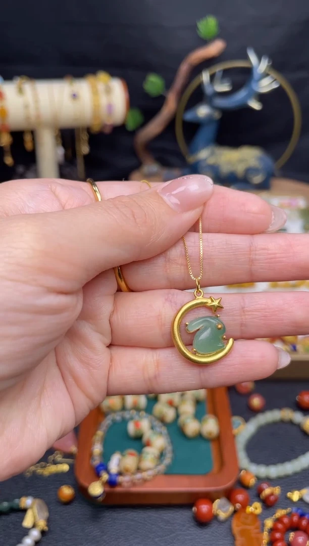 【闪购商品】翡翠吊坠(不含链)银S925镶嵌蓝水月亮兔