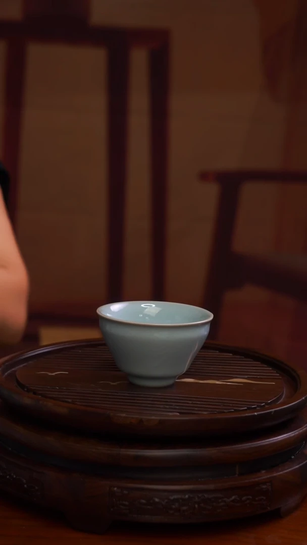 原矿原釉天青反口杯