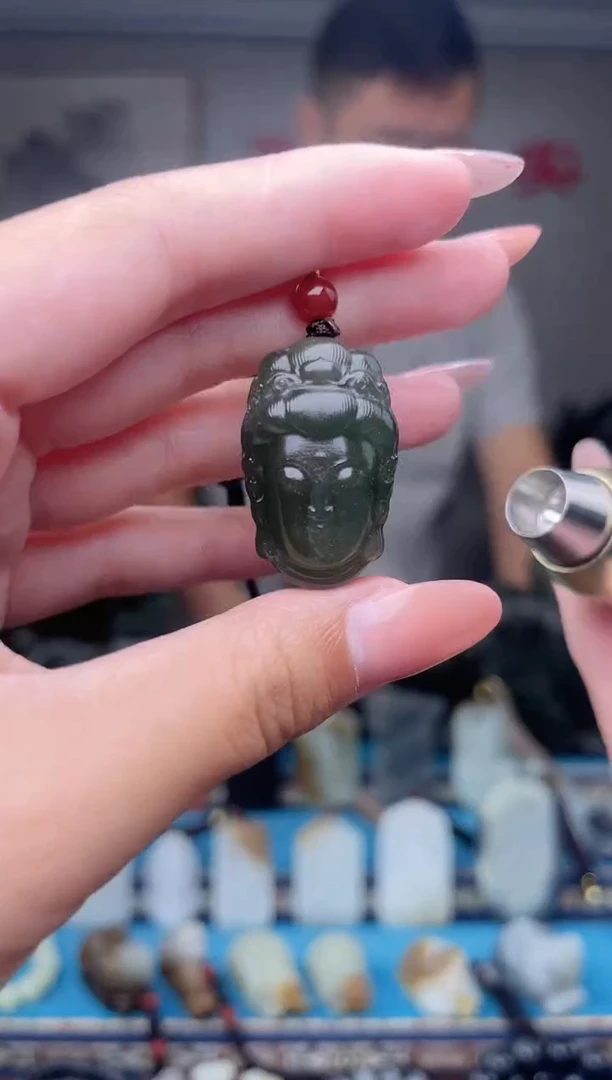 未镶嵌和田玉挂件1