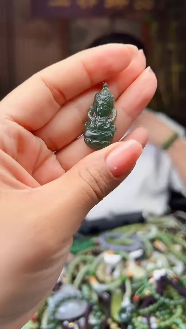 颈饰未镶嵌和田玉多样性发货拍一发一