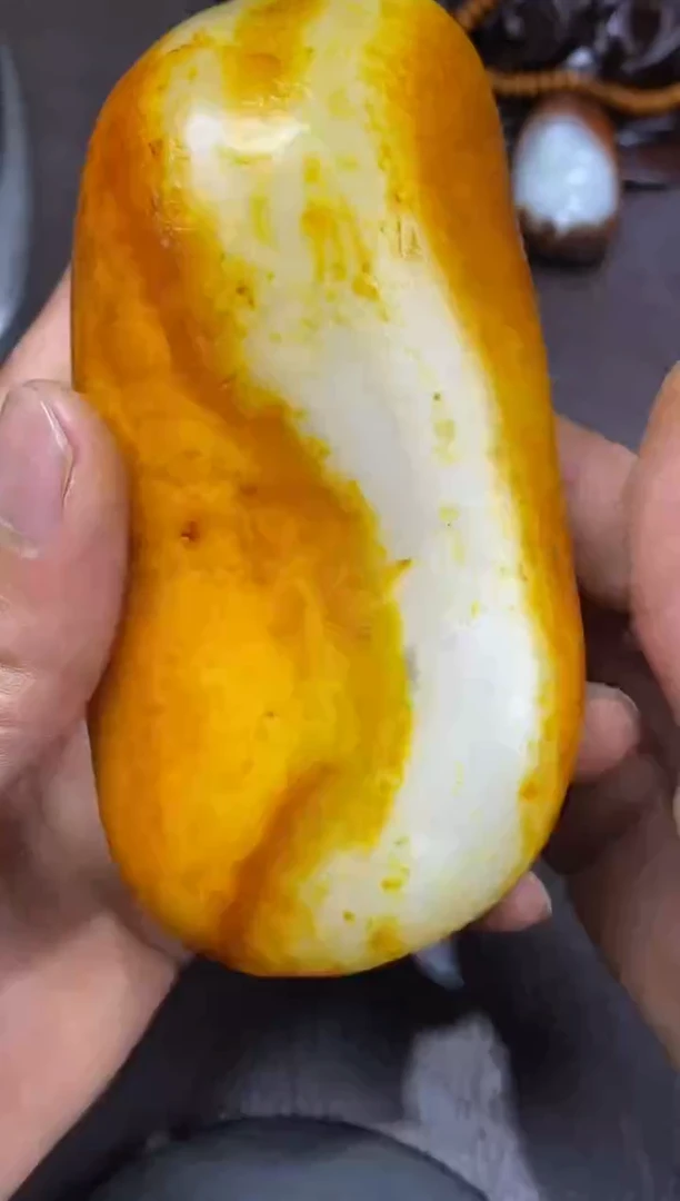 未镶嵌和田玉摆件知****…和田玉