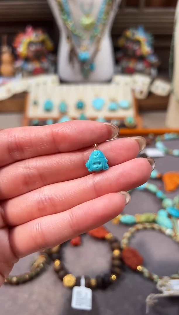 18K金镶嵌绿松石提溜绿松石提溜小女巫