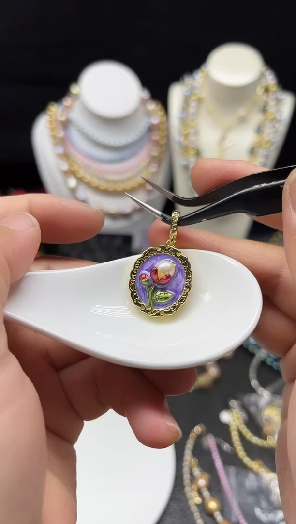 【闪购商品】淡水珍珠颈饰未镶嵌飞天狗