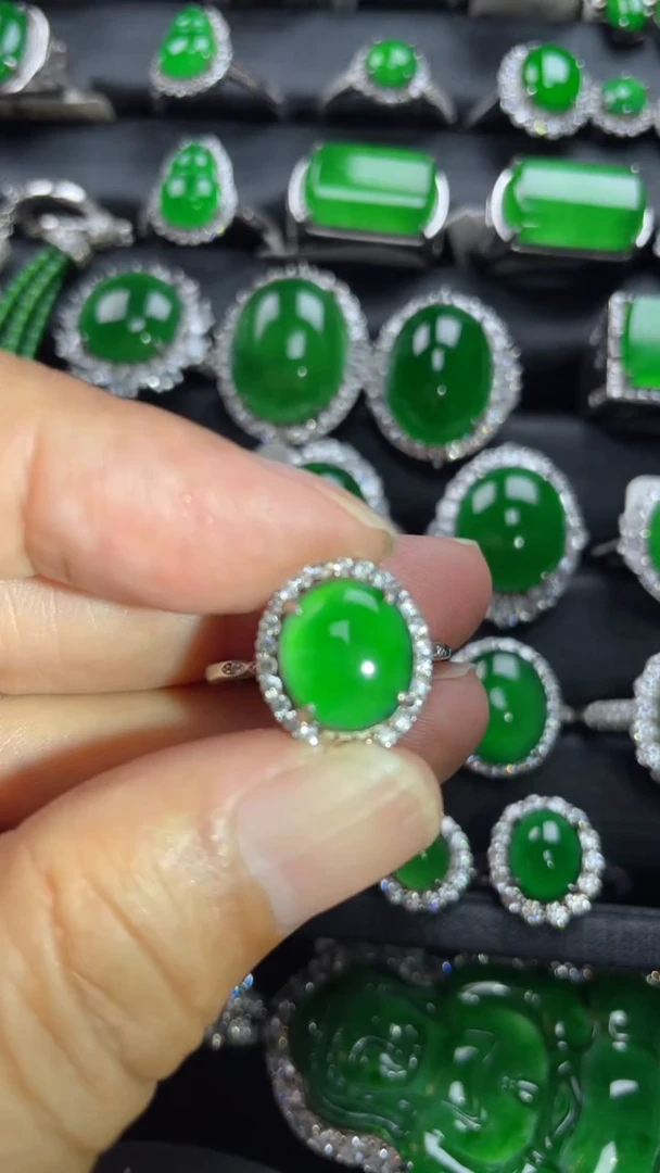 翡翠戒指银S925镶嵌翡翠