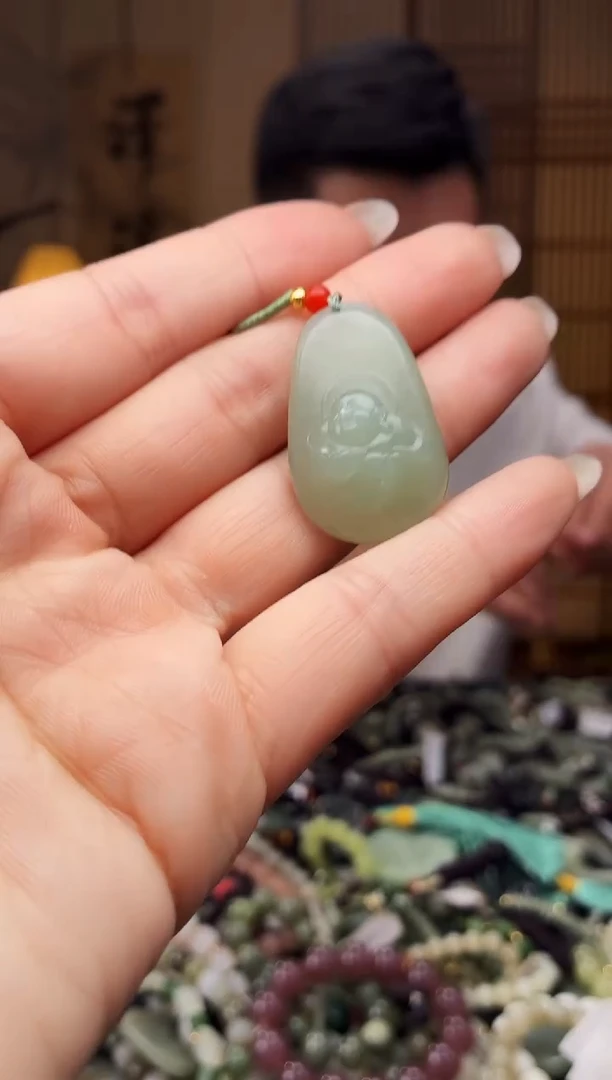 颈饰未镶嵌和田玉多样性发货，拍一发一