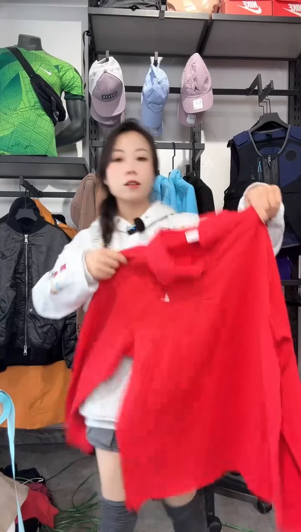 1181编码 瑕疵款直播间过款为准 尺码175