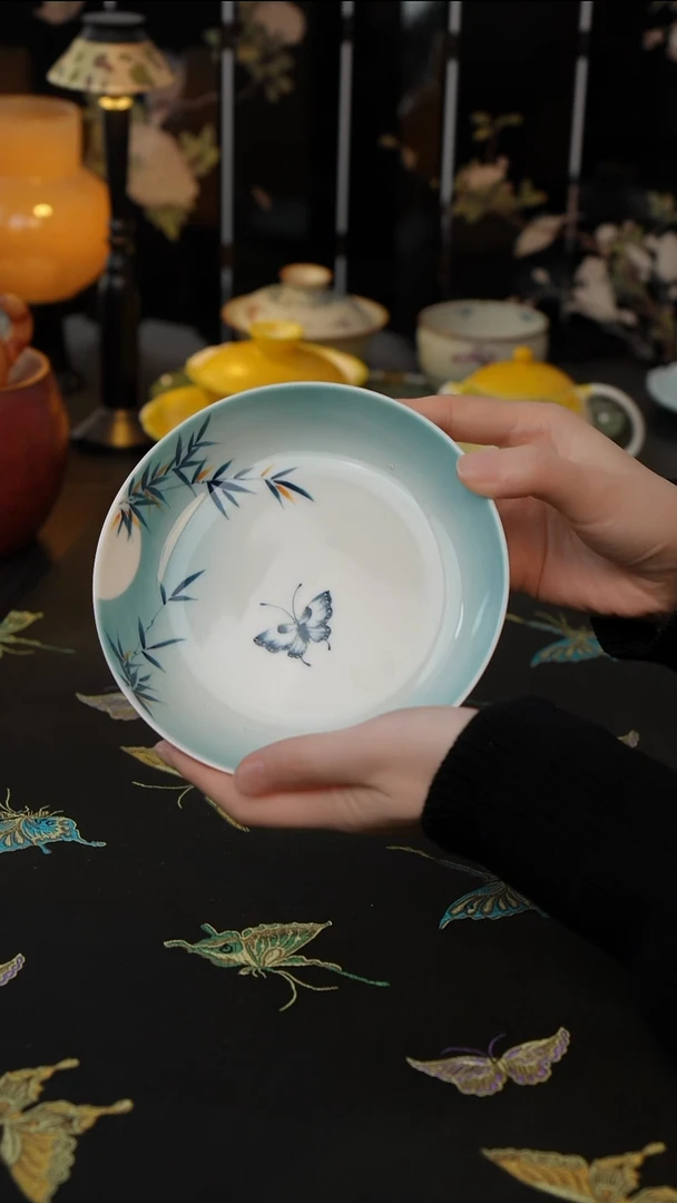 竹蝶映月    壶承