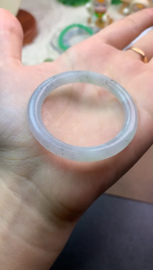 未镶嵌定制翡翠毛货
