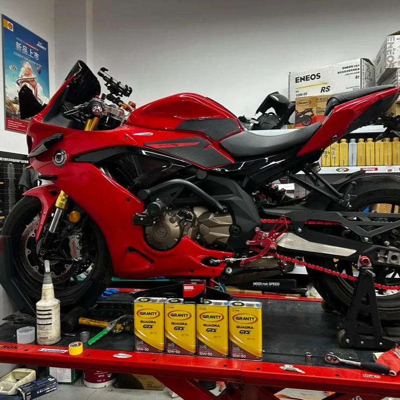 本店购车 享99元机车保养