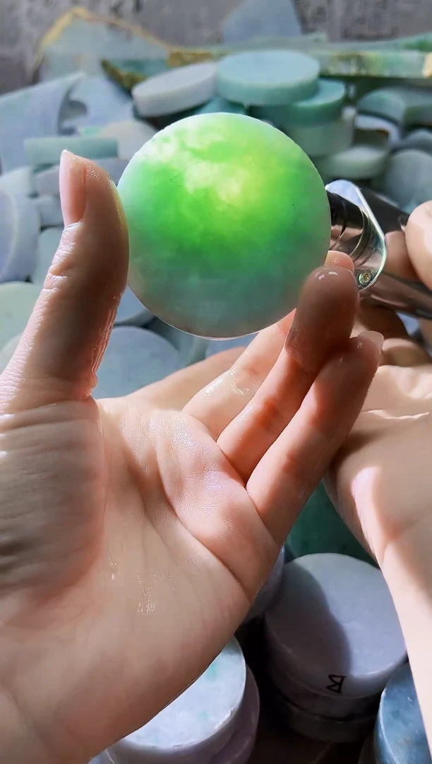 配石翡翠天然翡翠A货414