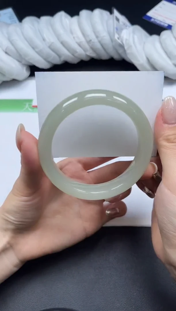 未镶嵌手镯石英质玉099-59