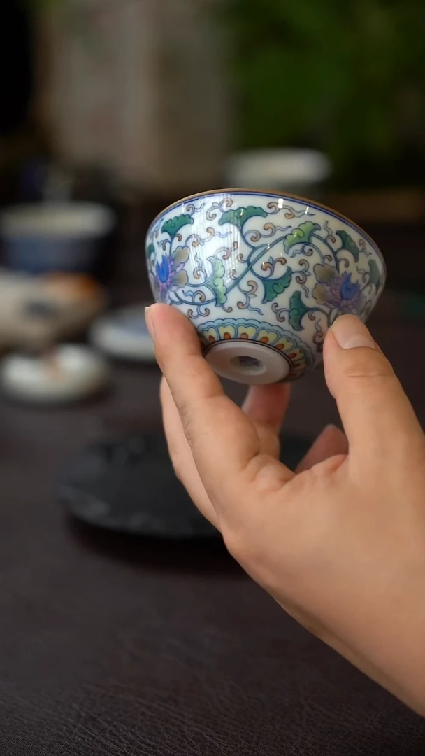 景德镇全手工手绘斗彩西番莲主人杯02号