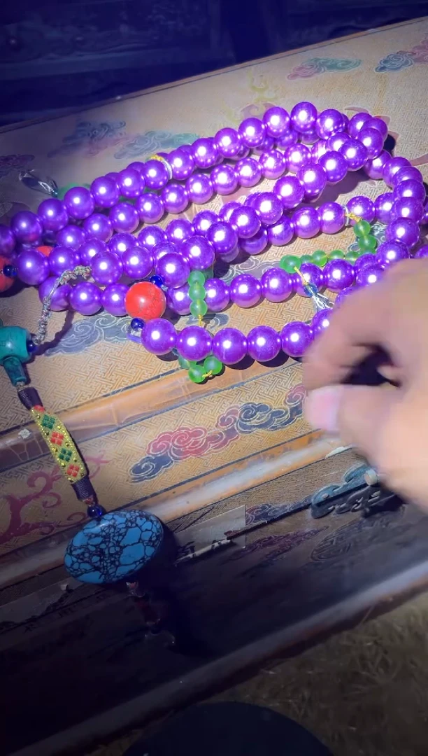 吊坠贝壳紫色珠珠项链