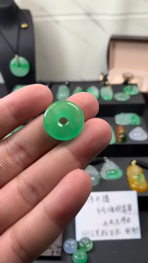 颈饰未镶嵌翡翠所见即所得，一图一物