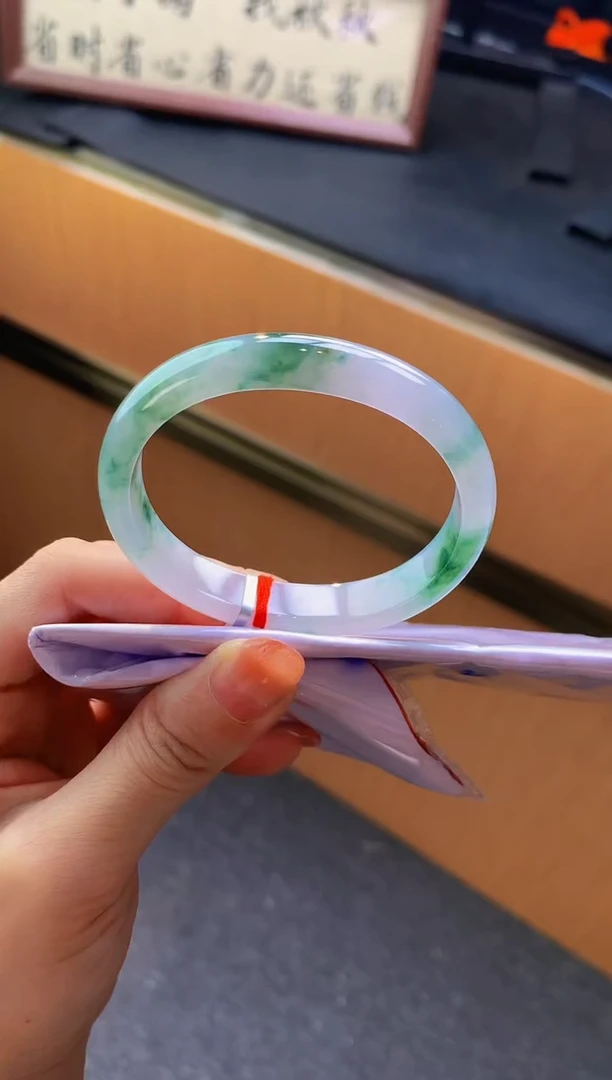 未镶嵌手镯（贵妃镯）翡翠-C1 圈口52.6